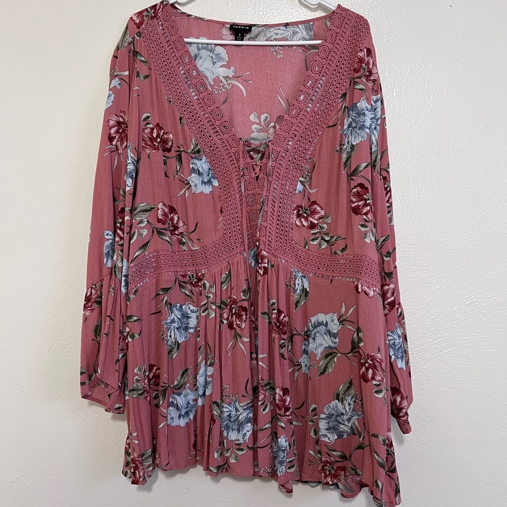 Torrid Pink Floral Blouse with Lace Accents
